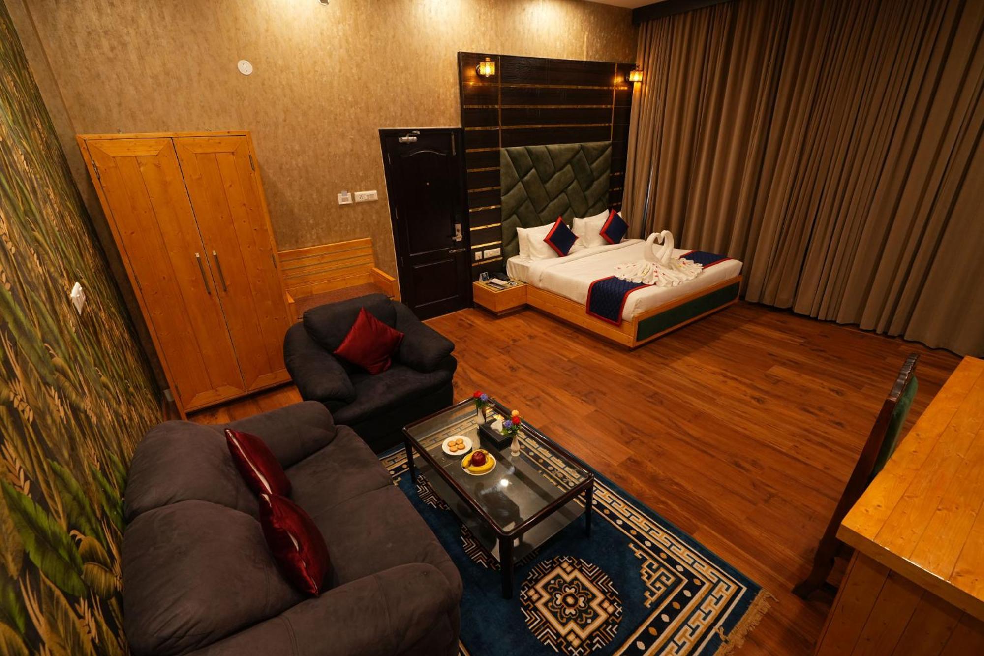 Zip By Spree Hotels Bella Heights Mcleodganj Dharamshala Exterior photo